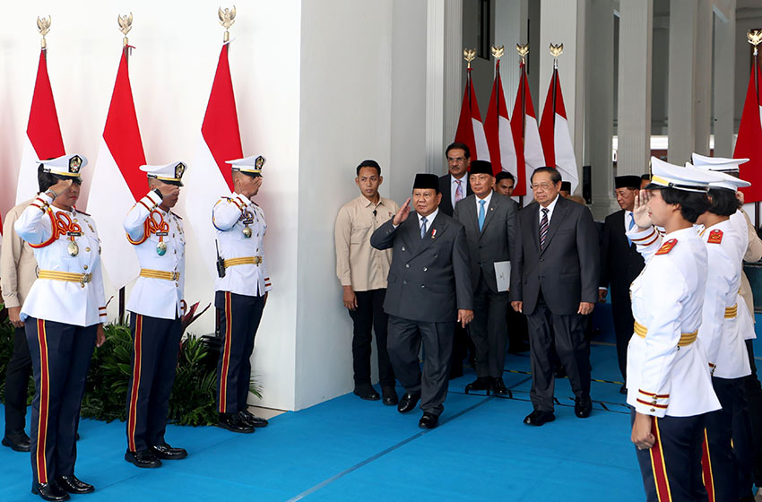 Presiden Prabowo meresmikan Kampus Bhinneka Tunggal Ika Universitas Pertahanan, di Sentul, Bogor, Jawa Barat, Rabu (11/6). [Tim Media Presiden]