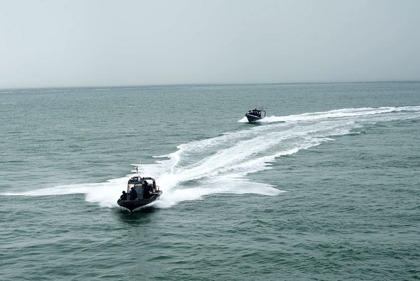 Latihan gabungan bersama antara Pasukan Khusus TNI dan HUB Singapore Armed Force (SAF) di Perairan Batam, Rabu (4/6). [astakom/Pen TNI]