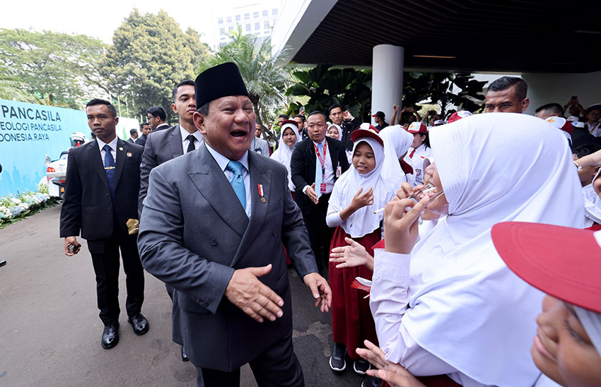 Presiden Prabwo  menghadiri upacara Hari Lahir Pancasila di Gedung Pancasila, Jakarta, Senin (2/6). [Tim Media Presiden]