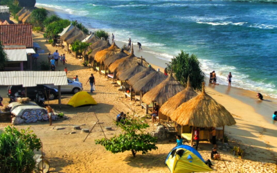 Pantai Sadranan: Panorama Indah dan Keindahan Bawah Laut di Selatan Jogya