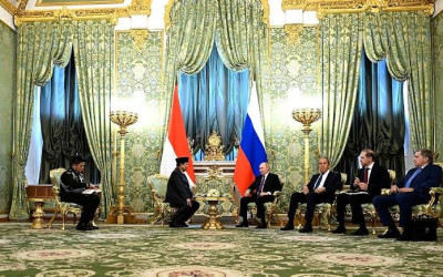 Persahabatan Presiden Prabowo–Putin Jadi Sorotan dalam Kunjungan Kenegaraan ke Rusia