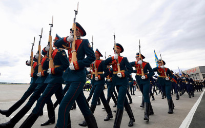 Upacara Militer Sambut Presiden Prabowo di St. Petersburg Rusia