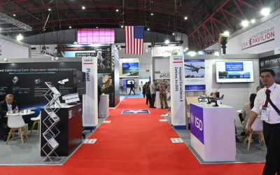 AS Perkuat Kerja Sama Pertahanan, Hadir dengan 25 Perusahaan di Indo Defence 2025