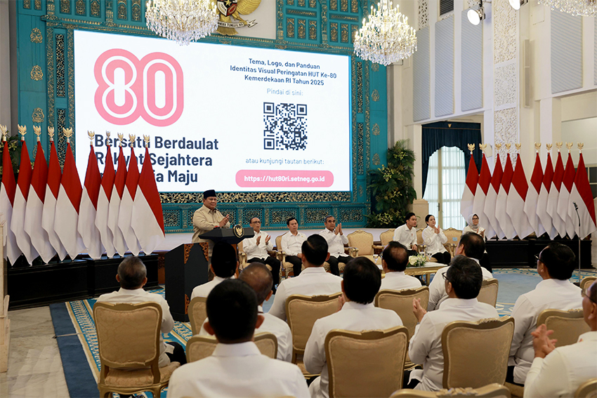 Presiden Prabowo secara resmi meluncurkan logo peringatan HUT ke-80 Kemerdekaan RI, di Istana Negara, Jakarta, Rabu (23/7).[astakom/Tim Media Presiden]
