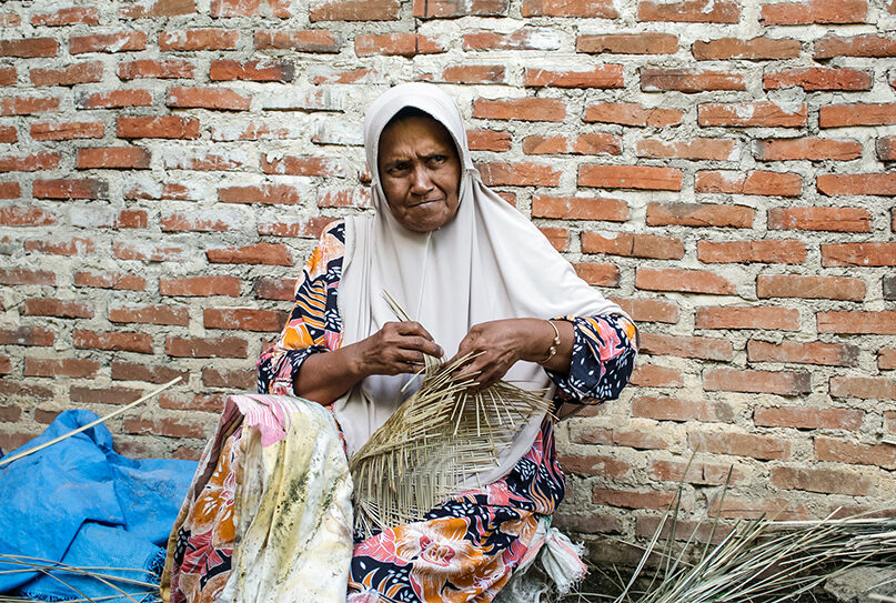 Kerajinan tangan Batang Bemban, di Aceh Besar, Kamis (31/7).[astakom/str-Wahyu Majiah]