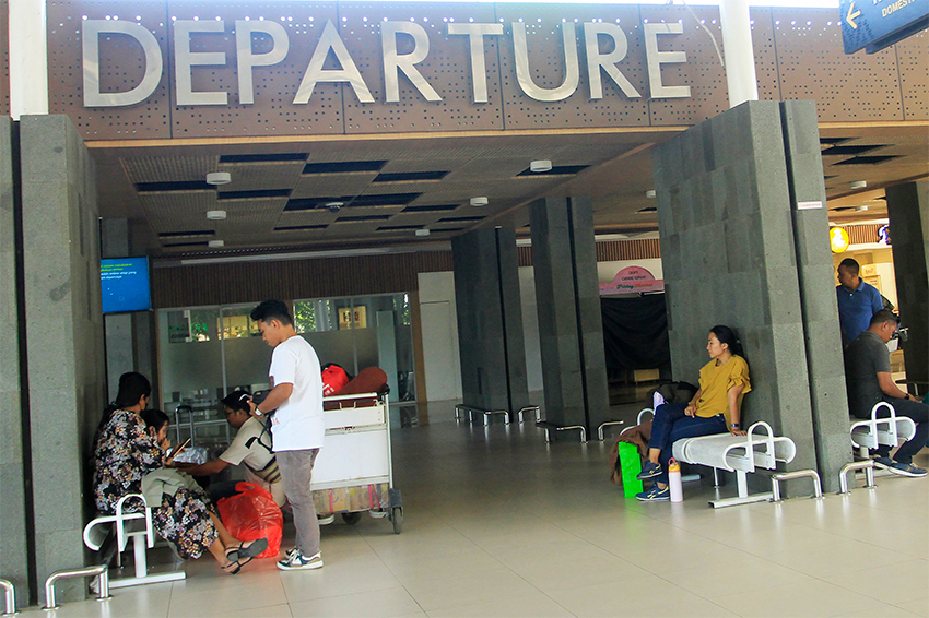 Suasana di Bandara El Tari, Kupang, NTT, Senin (7/7). [astakom/str-Axel Olivier]