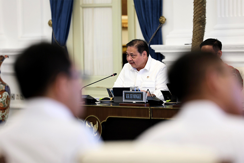 Presiden Prabowo gelar Rapat Terbatas di Kompleks Istana Kepresidenan, Jakarta, Selasa (22/7). [astakom/Tim Media Presiden]