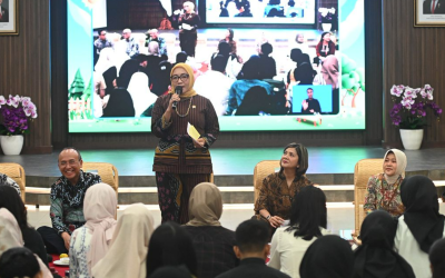 Menteri PPPA Ajak Anak Muda Saring Sebelum Sharing Di Media Sosial