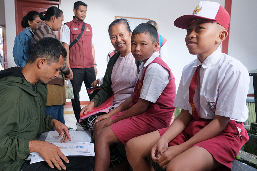 Masa Pengenalan Lingkungan Sekolah (MPLS), di Sekolah Rakyat Menengah Pertama 17 Tabanan, Bali, Senin (14/7). [astakom/str- Putu Yuka]
