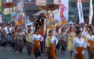 Pawai Budaya di Puri Agung Peliatan Ubud