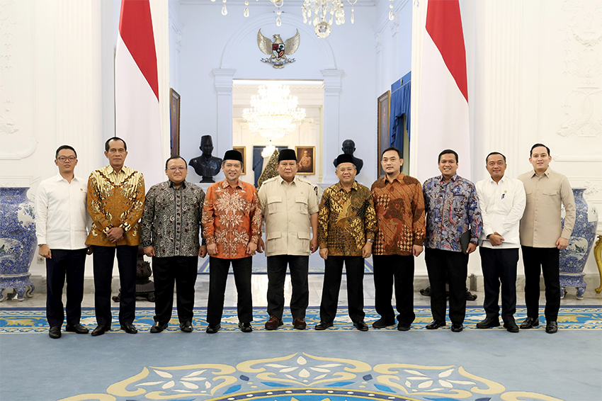 Presiden Prabowo menerima kunjungan DPP PKS, di Istana Merdeka, Jakarta, Selasa (29/7).[astakom/Tim Media Presiden]