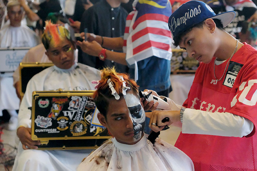 Kontes gaya rambut di Bali Barber Expo 2025, di Denpasar, Bali, Sabtu (5/7). [astakom/str-Putu Yuka]