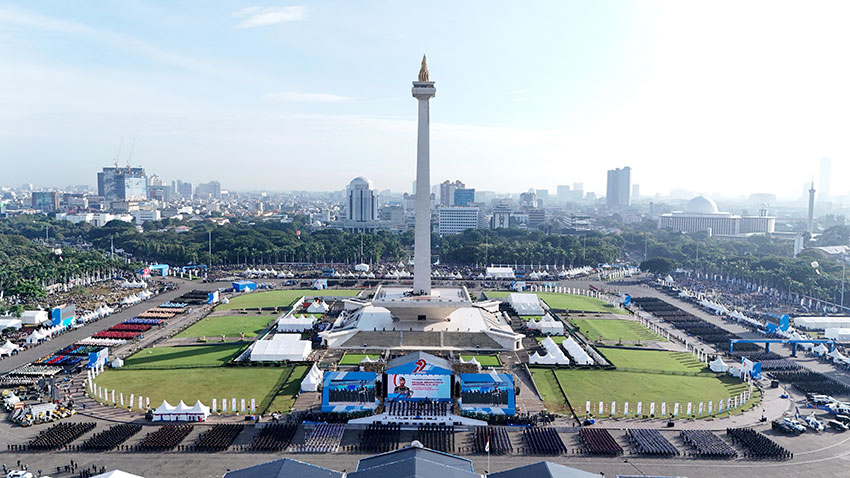 Presiden Prabowo menghadiri upacara HUT ke-79 Bhayangkara, di Monas, Jakarta, Selasa (1/7). [Tim Media Presiden]