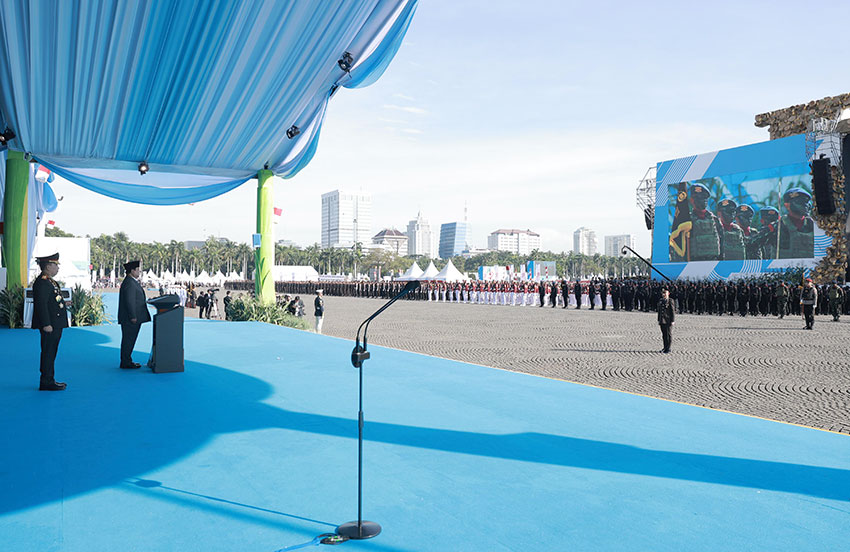 Presiden Prabowo menghadiri upacara HUT ke-79 Bhayangkara, di Monas, Jakarta, Selasa (1/7). [Tim Media Presiden]