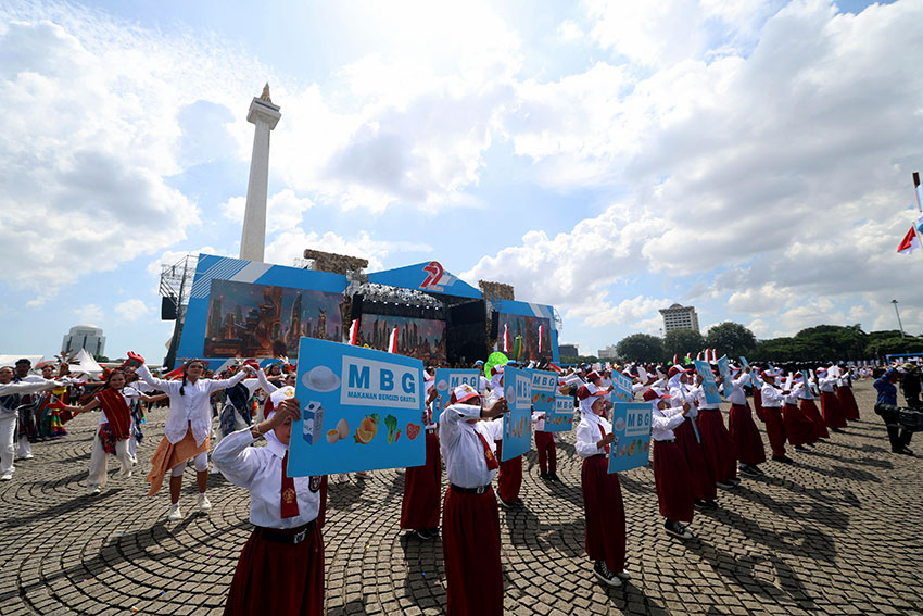 Presiden Prabowo menghadiri upacara HUT ke-79 Bhayangkara, di Monas, Jakarta, Selasa (1/7). [Tim Media Presiden]