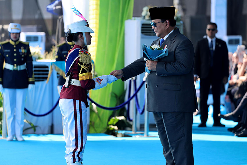 Presiden Prabowo menghadiri upacara HUT ke-79 Bhayangkara, di Monas, Jakarta, Selasa (1/7). [Tim Media Presiden]