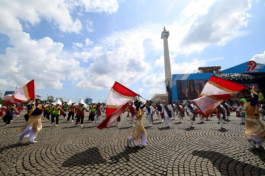 Presiden Prabowo menghadiri upacara HUT ke-79 Bhayangkara, di Monas, Jakarta, Selasa (1/7). [Tim Media Presiden]