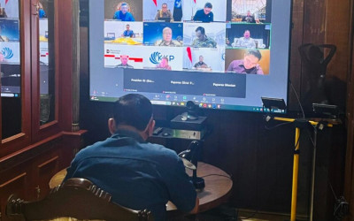 Menhan Sjafrie Ikut Rapat Strategi Nasional Lintas Sektor Bareng Presiden Prabowo