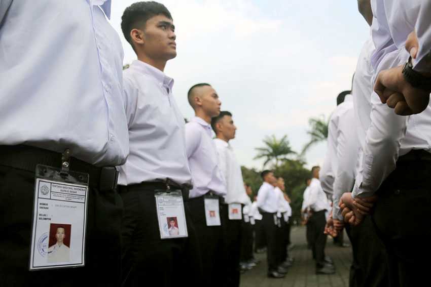 Acara pelepasan Catar Akademi TNI Tk. Panselinda Bandung dan Panselindasus SMAT Krida Nusantara, di Lapangan Makodam III/Siliwangi, Bandung, Jumat (4/7). [astakom/str-Budi Yanto]