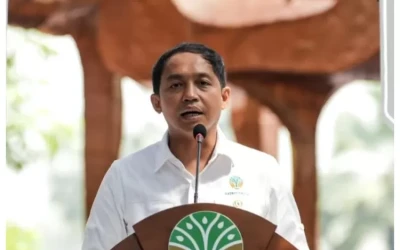 Menhut Raja Juli: Naik Gunung Jangan Fomo, Jangan Disamakan di Mall