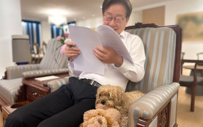 Presiden Korsel Punya Anjing Kesayangan, Namanya Sama dengan Kucing Prabowo