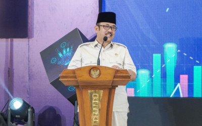 Rachmat Pambudy Sebut Ekonomi Syariah Jadi Jalan Keluar dari Krisis Global