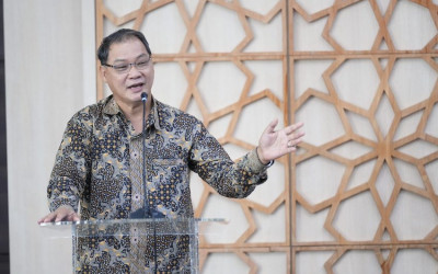 Masyarakat Belum 'Smart', Etika Digital Rendah Meski Ponsel Berlimpah