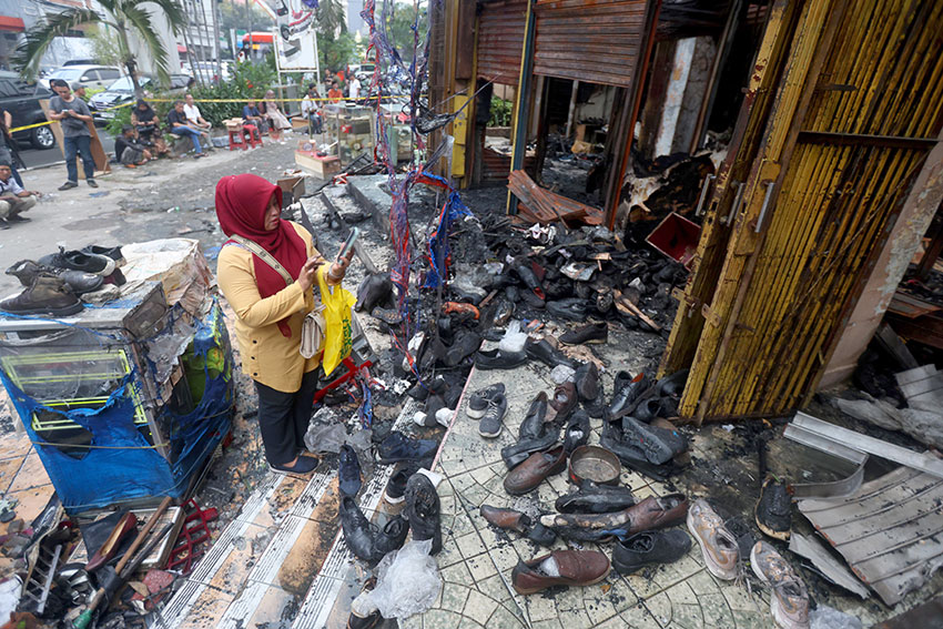 Pasar Taman Puring  pasca kebakaran, di Kebayoran Baru, Jakarta Selatan, Selasa (29/7). [astakom/str-Antasena]