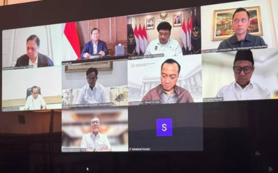 Presiden Prabowo Ratas 7 Menko, Bahas Sekolah Rakyat hingga Koperasi Merah Putih