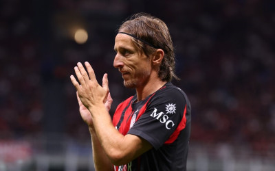 Debut Luka Modric, AC Milan Tumbang 1-2 dari Cremonese di San Siro