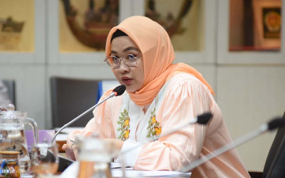 Dukung Misi Kesehatan Pemerintahan Prabowo Gibran, Putih Sari Ingatkan Menkes Percepat Penanganan di Gorontalo