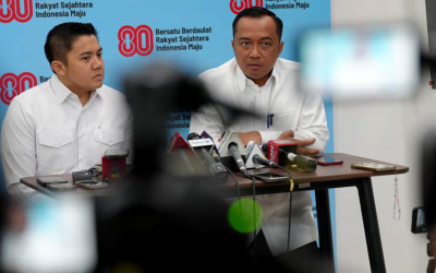 BREAKING NEWS : Mensesneg Beri Keterangan Pers tentang Dugaan OTT Wamenaker