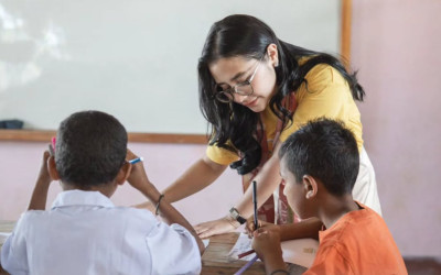 Aktris Prilly Latuconsina Ingatkan Demonstran: Jangan Rugikan Rakyat Kecil