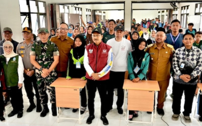Gus Ipul: Orang Tua Siswa Sekolah Rakyat jadi Anggota Koperasi Merah Putih