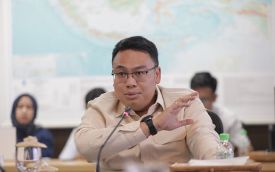 Jalankan Mandat Presiden, Kemkomdigi Pastikan Dukungan Digital untuk Sekolah Rakyat