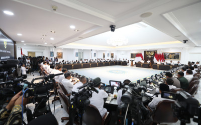 Jurus Prabowo Hadapi Ketidakpastian Global 'Diplomasi Tenang'