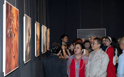 Fadli Zon Hadiri Pameran Fotografi "80 Tahun Keberagaman"