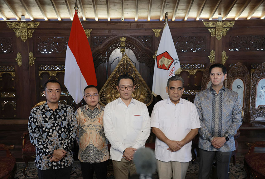 Wakil Ketua Umum Partai Gerindra Sugiono menjabat sebagai Sekjen Partai Gerindra, di Padepokan Garudayaksa, Hambalang, Bogor, Jawa Barat, Jumat (1/8). [Tim Media Presiden]