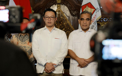Ahmad Muzani Sekjen Gerindra Yang Lantik Prabowo Jadi Presiden