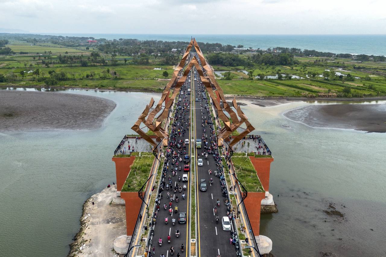 [astakom/str-Panji Arkananta]