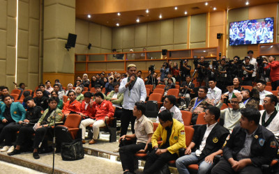 Bertemu Mahasiswa, Pimpinan DPR Minta Maaf Atas Kesalahan dan Kekurangan DPR Sebagai Wakil Rakyat