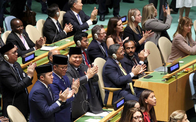 Tapuk Tangan Hadirin di KTT Palestina untuk Prabowo Saat Tegaskan Sikap Indonesia