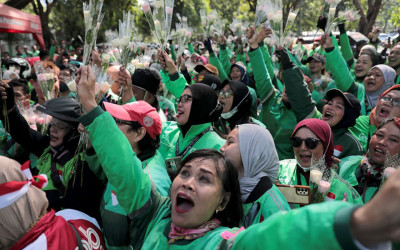 Pemerintah Ungkap Wacana Merger Grab dan GoTo, Danantara Bakal Terlibat