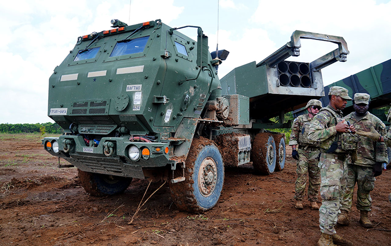 [astakom/Puspen TNI]