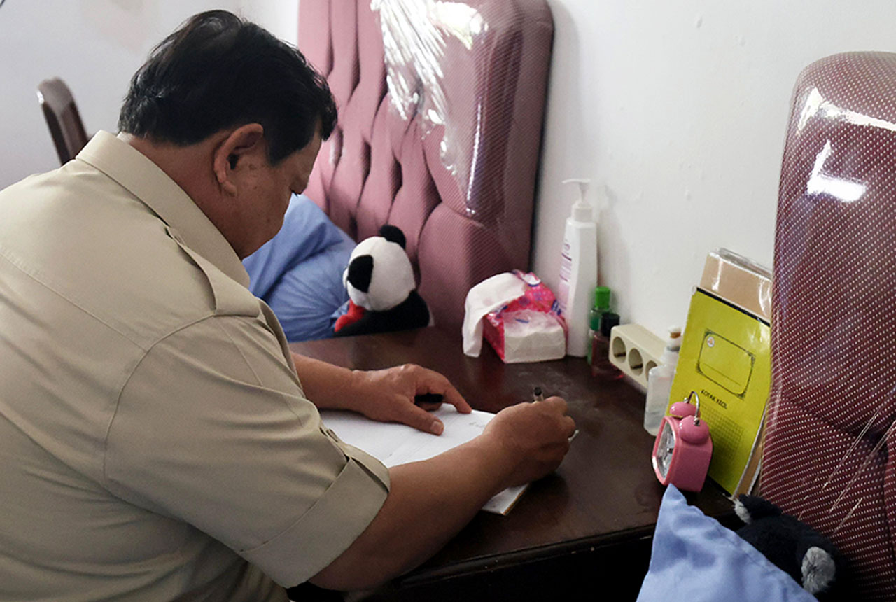 Presiden Prabowo tinjau SRMA 10 Margaguna Jakarta. (Foto: Tim Media Presiden)