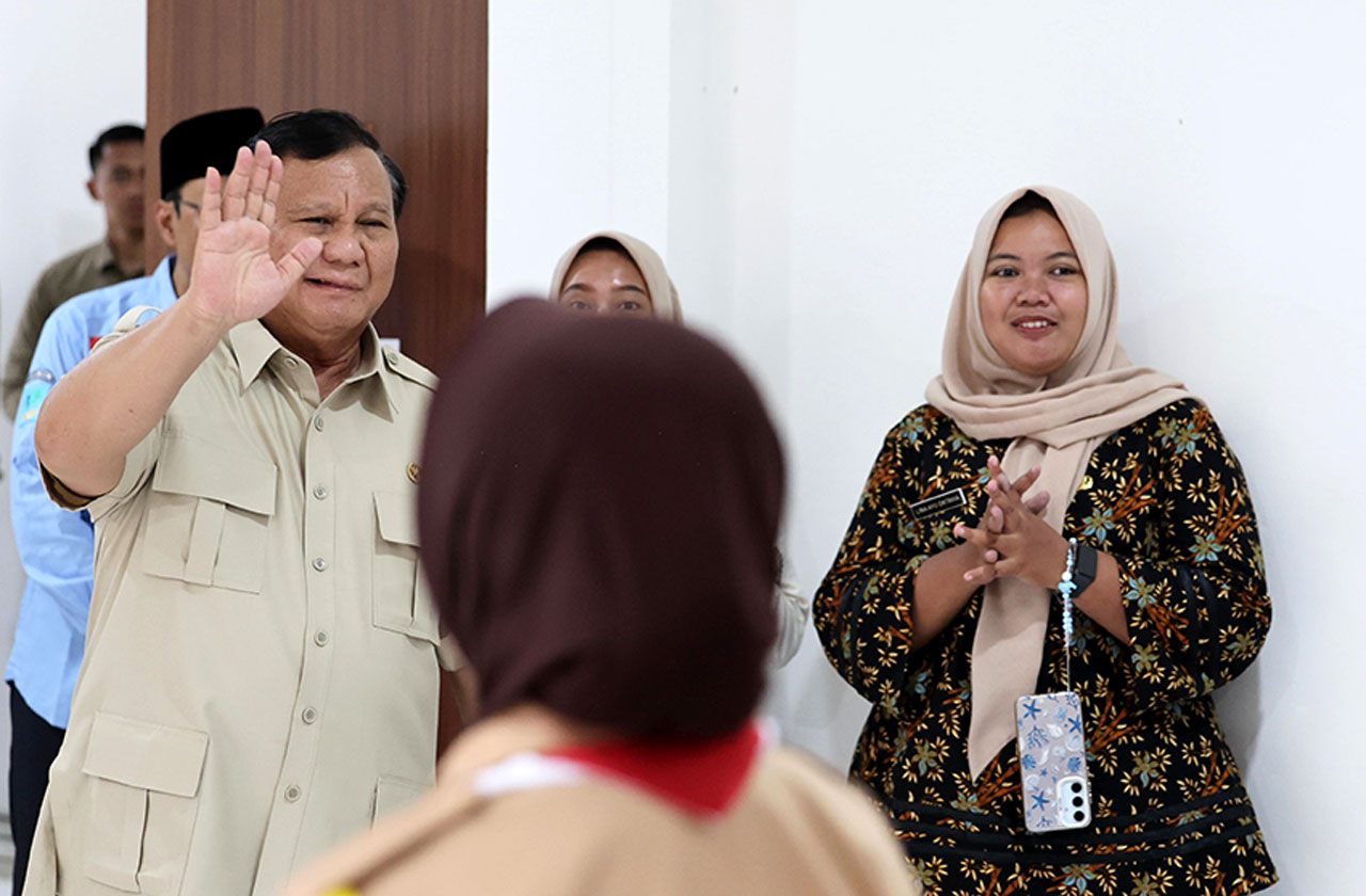 Presiden Prabowo tinjau SRMA 10 Margaguna, Jakarta. (Foto: Tim Media Presiden)