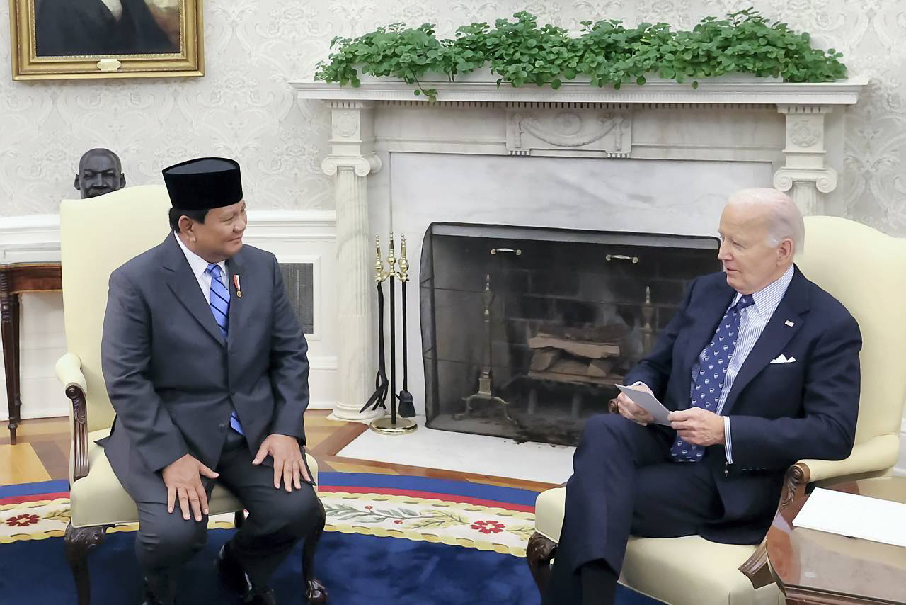Presiden Prabowo Subianto melakukan pertemuan bilateral dengan Presiden Amerika Serikat Joe Biden, di Gedung Putih, Washington DC, AS, Selasa, 12 November 2024. [Tim Media Presiden]