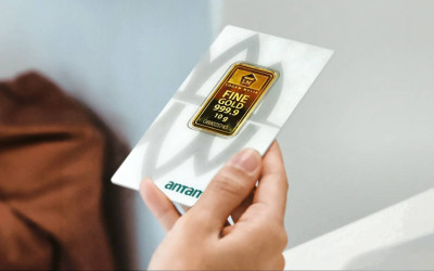 Pertengahan Pekan, Harga Emas Antam Hari Ini Anjlok Parah