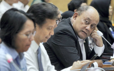 Raker Komisi IX DPR dengan Kepala BGN
