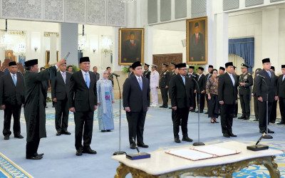 Presiden Prabowo Resmi Lantik 11 Pejabat Baru Isi Posisi Strategis Pemerintahan 2024–2029